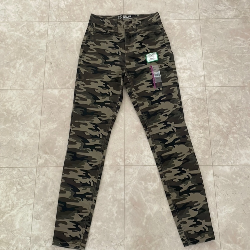🆕 NOBO High Rise Skinny Camo Jeans 3